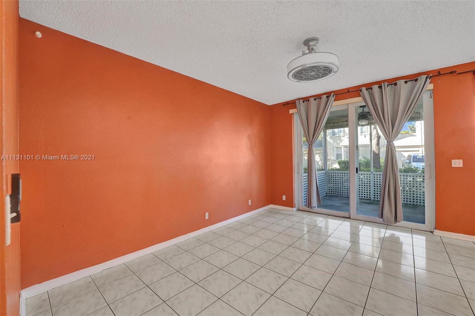 LAND SEC 6-SOUTH - Residential