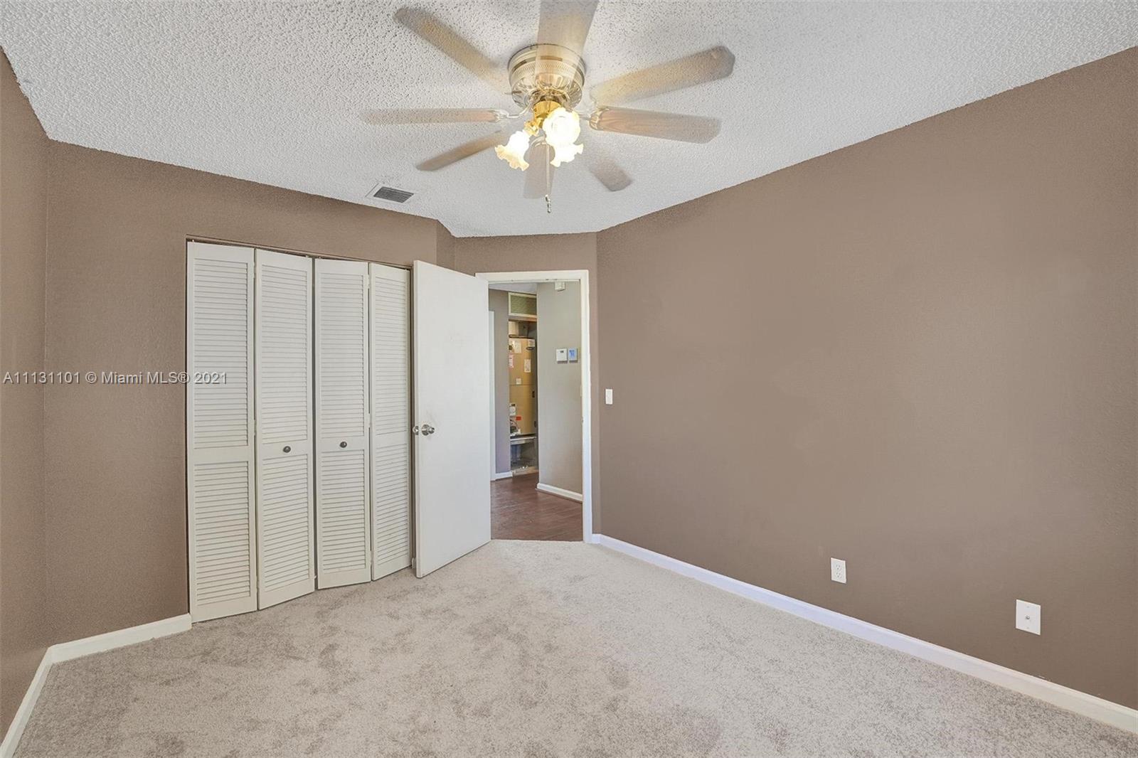 LAND SEC 6-SOUTH - Residential