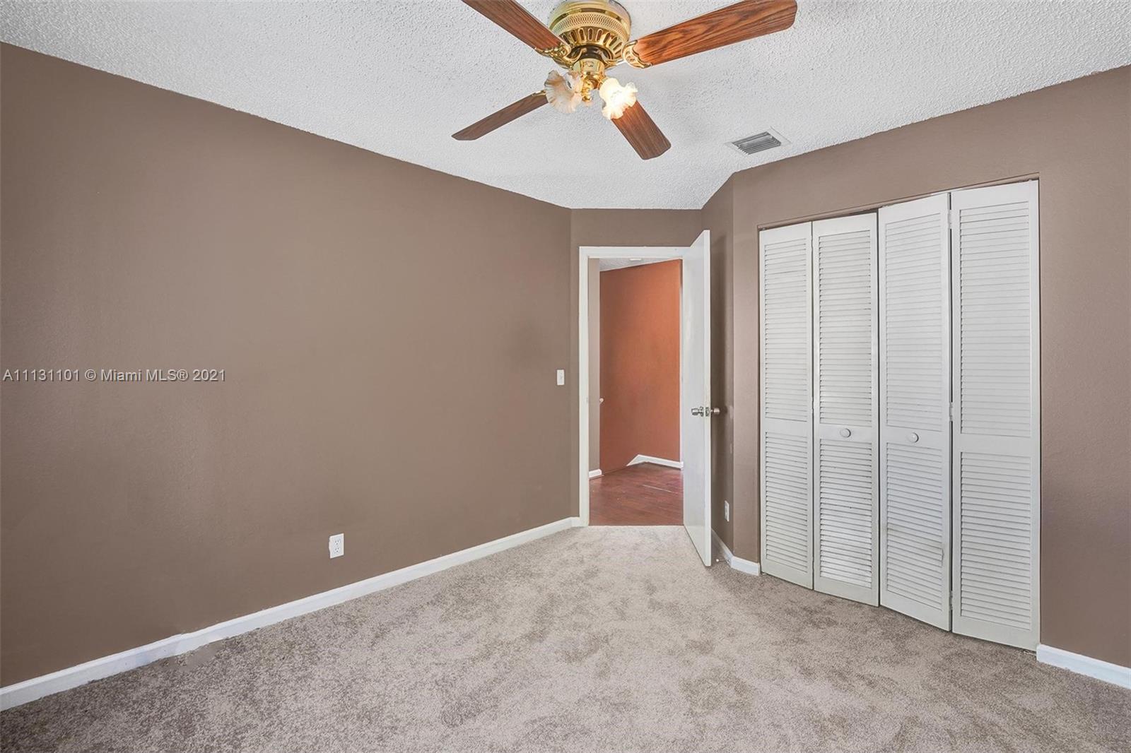 LAND SEC 6-SOUTH - Residential