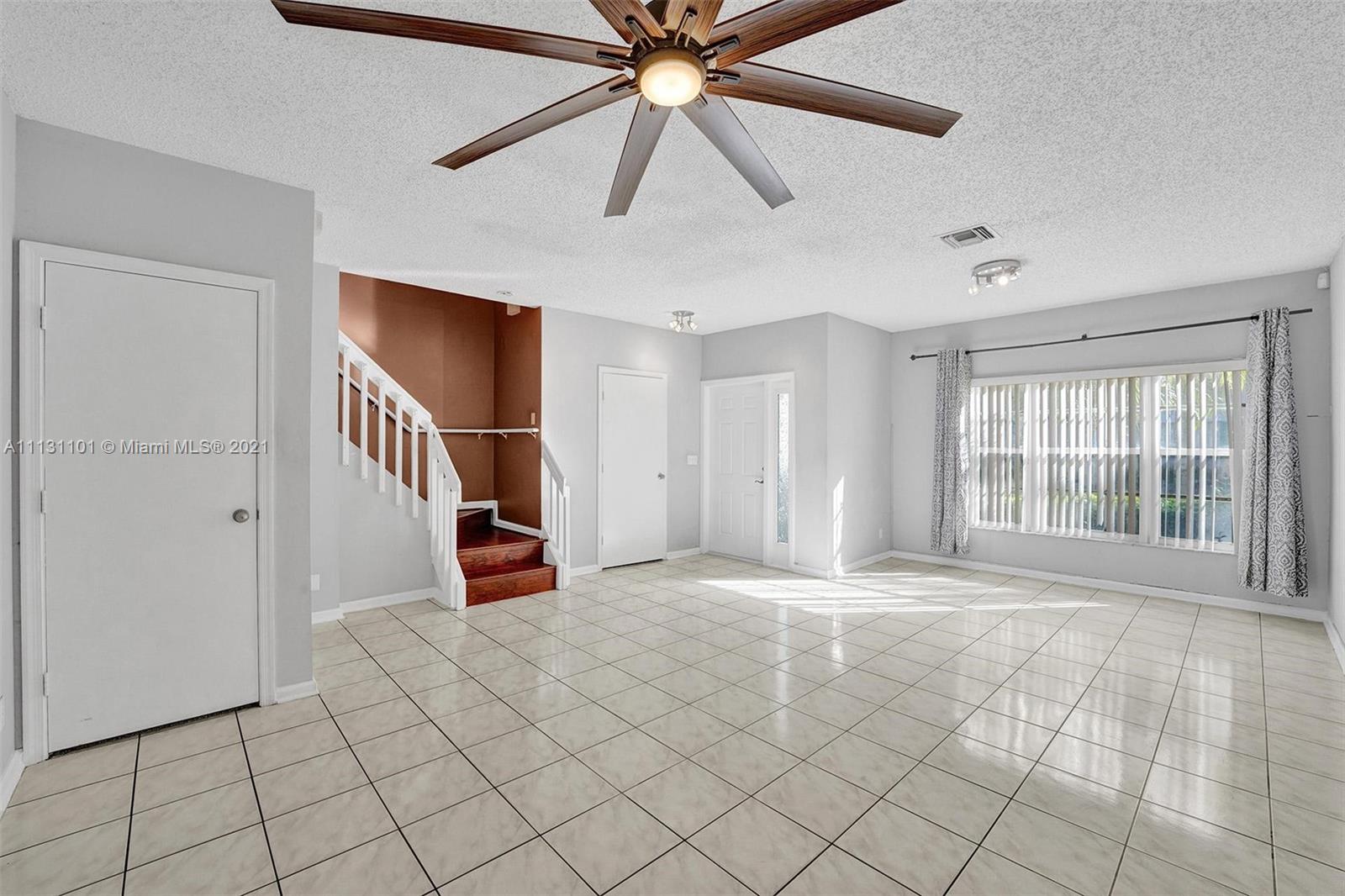 LAND SEC 6-SOUTH - Residential