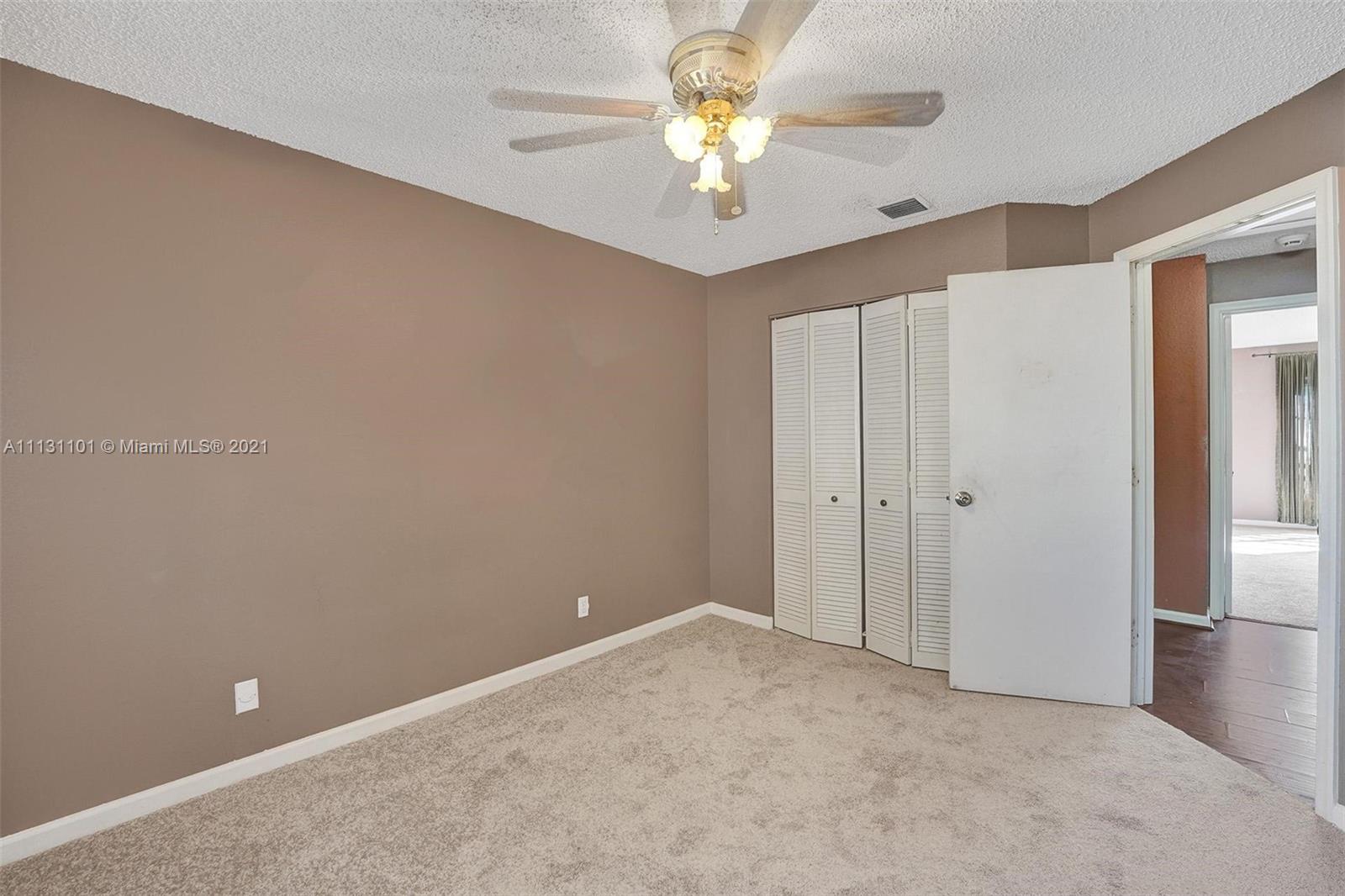 LAND SEC 6-SOUTH - Residential