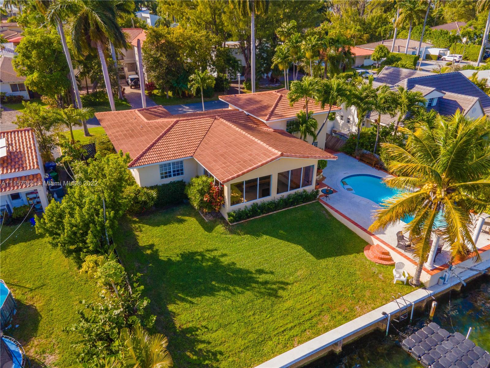 NORTH BAY ISLAND - Residential