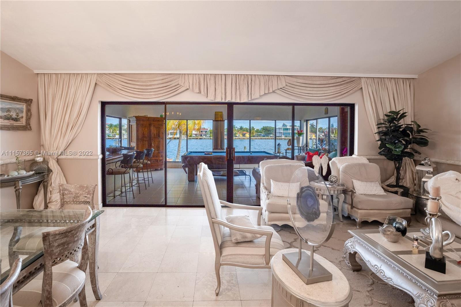NORTH BAY ISLAND - Residential
