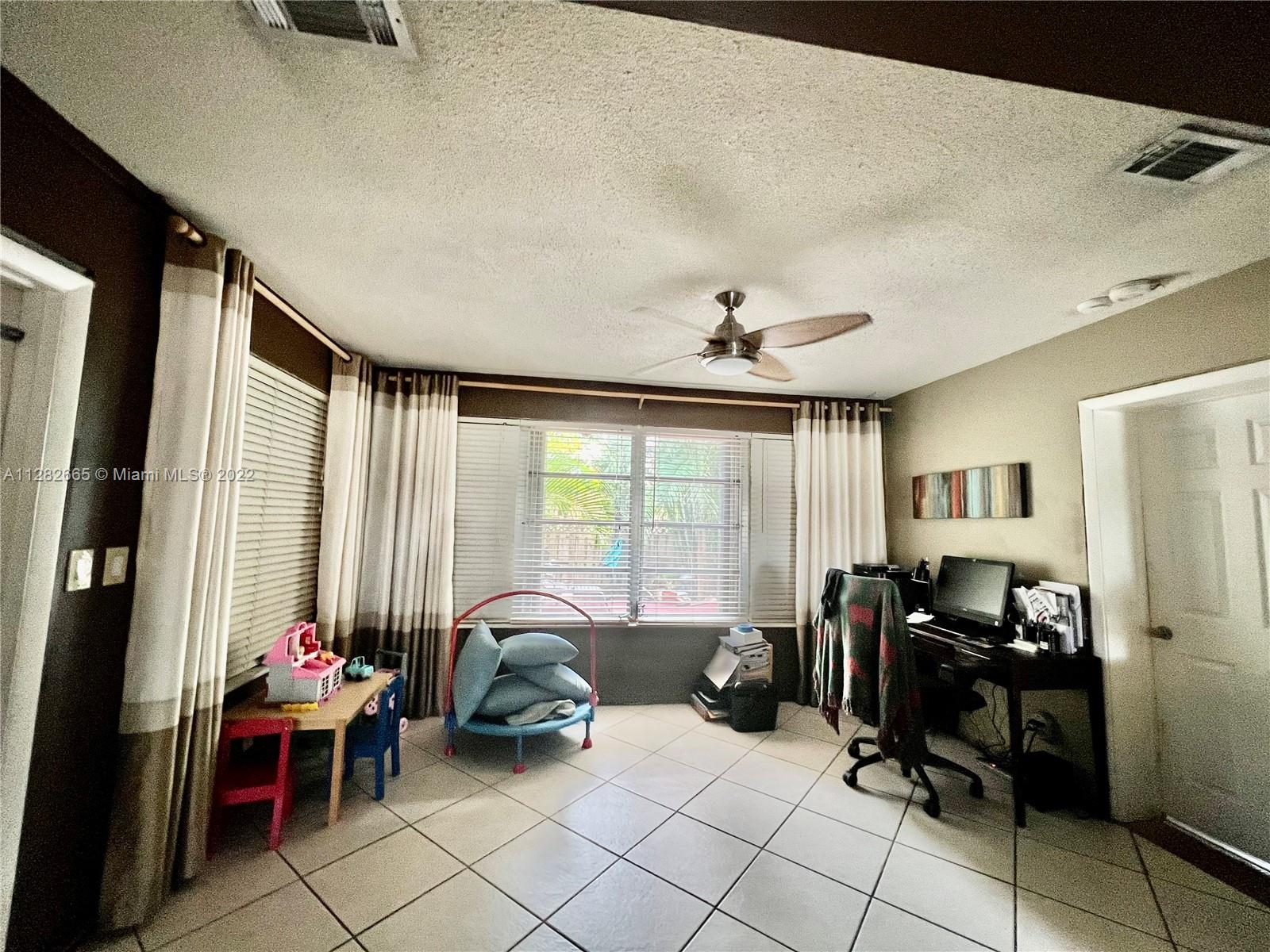BOULEVARD HEIGHTS SEC 9 T - Residential