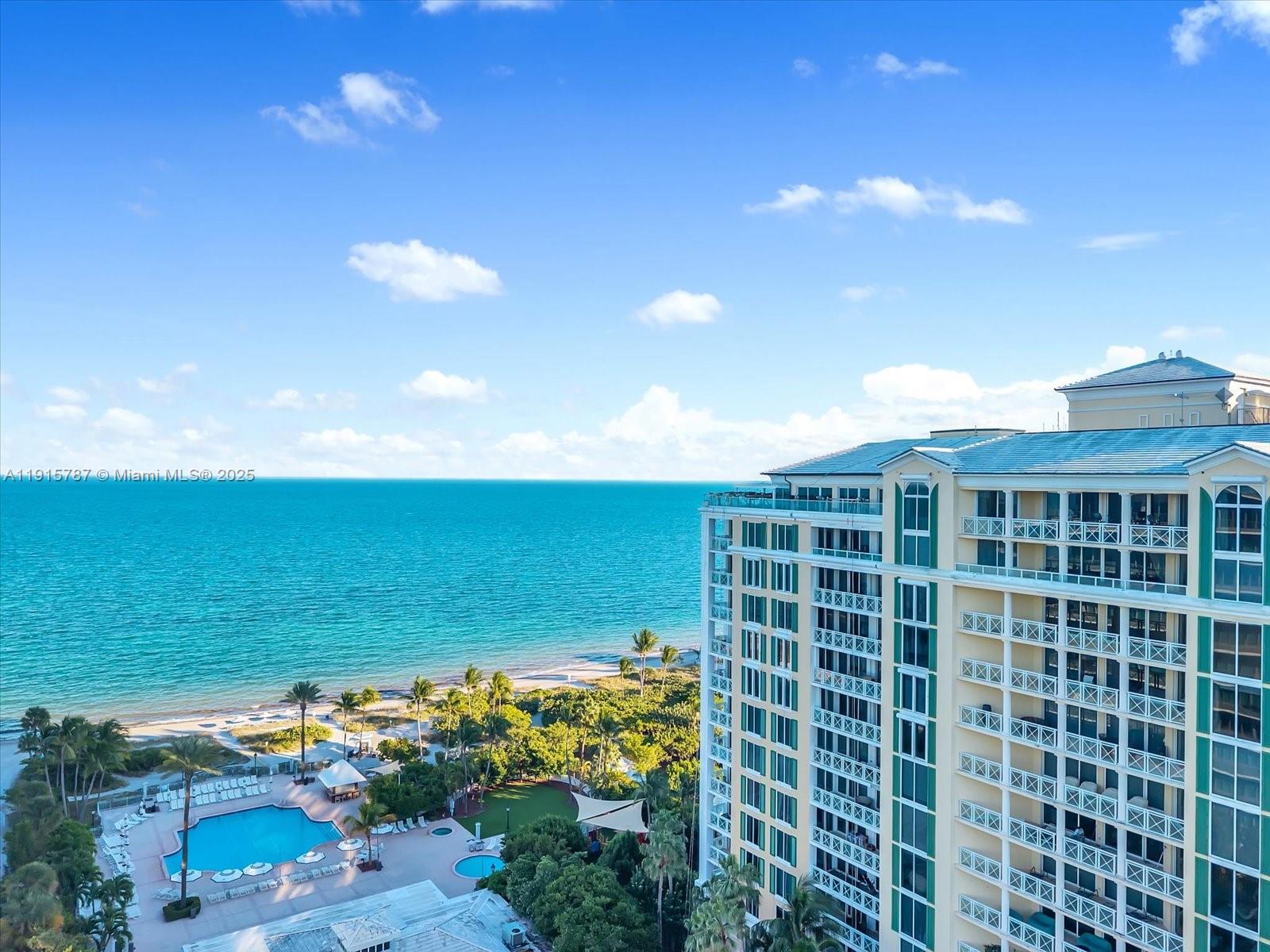 GRAND BAY TOWER CONDO - Residential