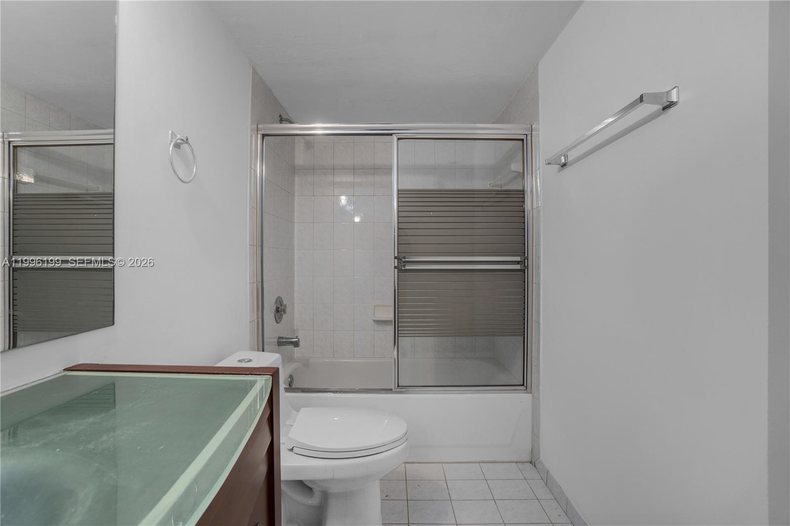 WEST BAY PLAZA CONDO - Residential