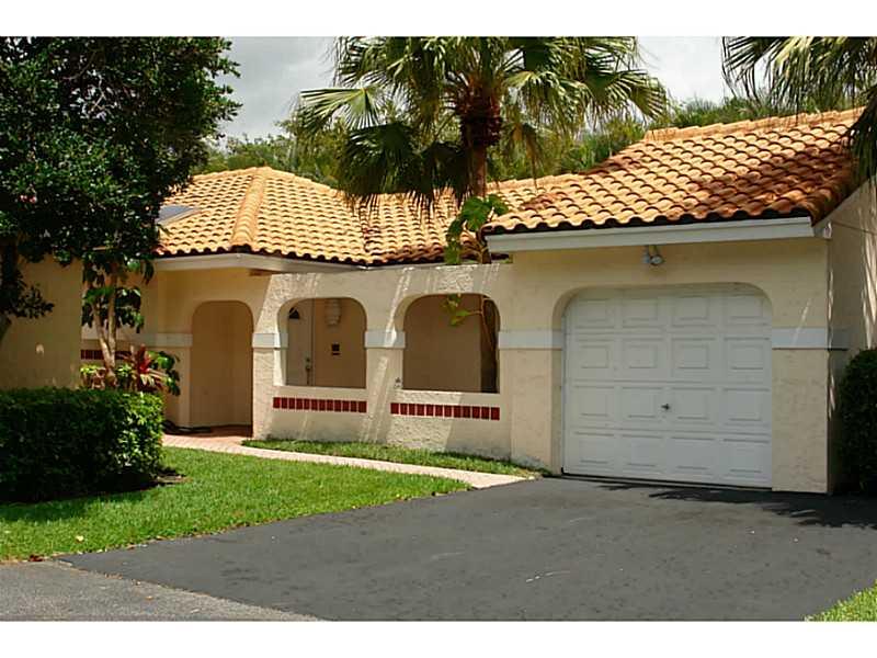 COUNTRY ISLES GARDEN HOME - Residential Lease