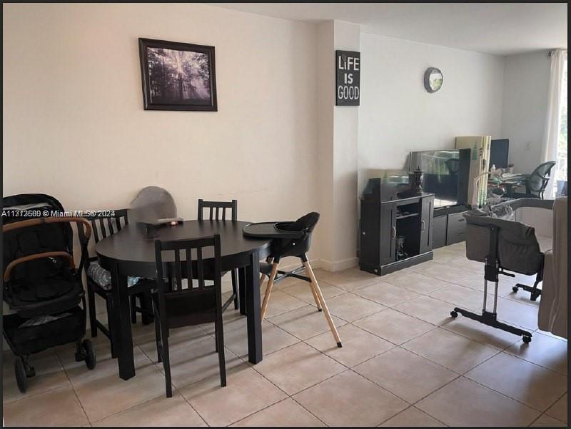 NIRVANA CONDO NO ONE COND - Residential