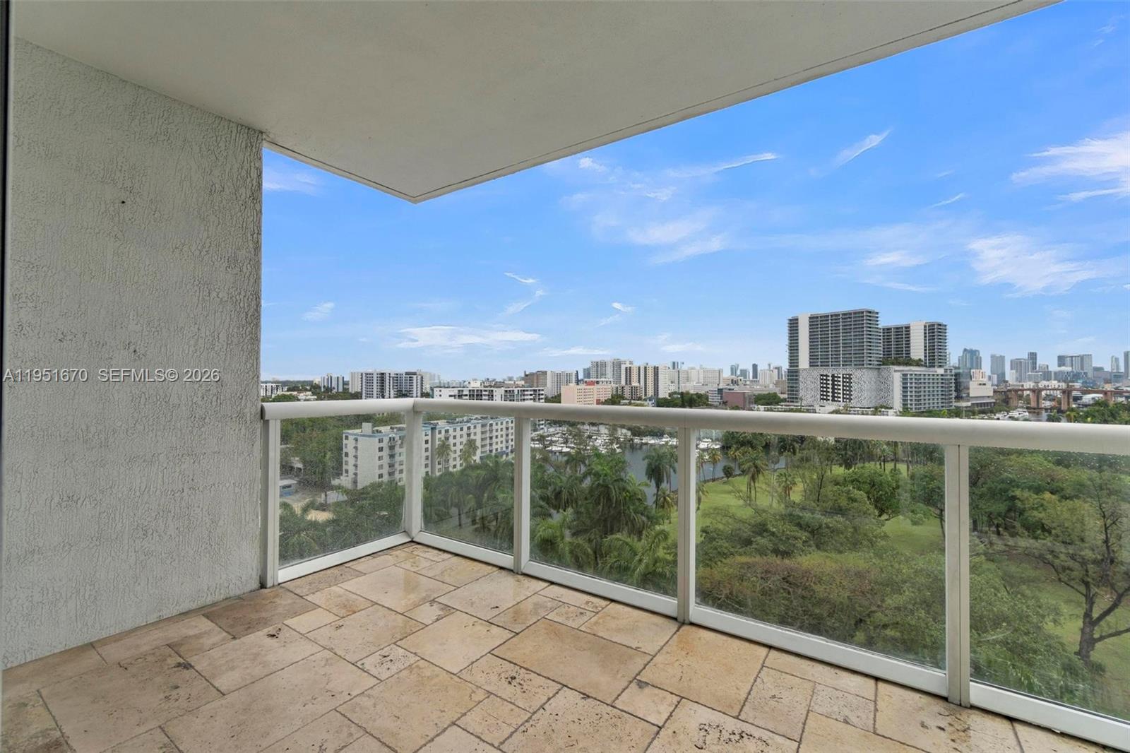 TERRAZAS RIVERPARK VILLAG - Residential