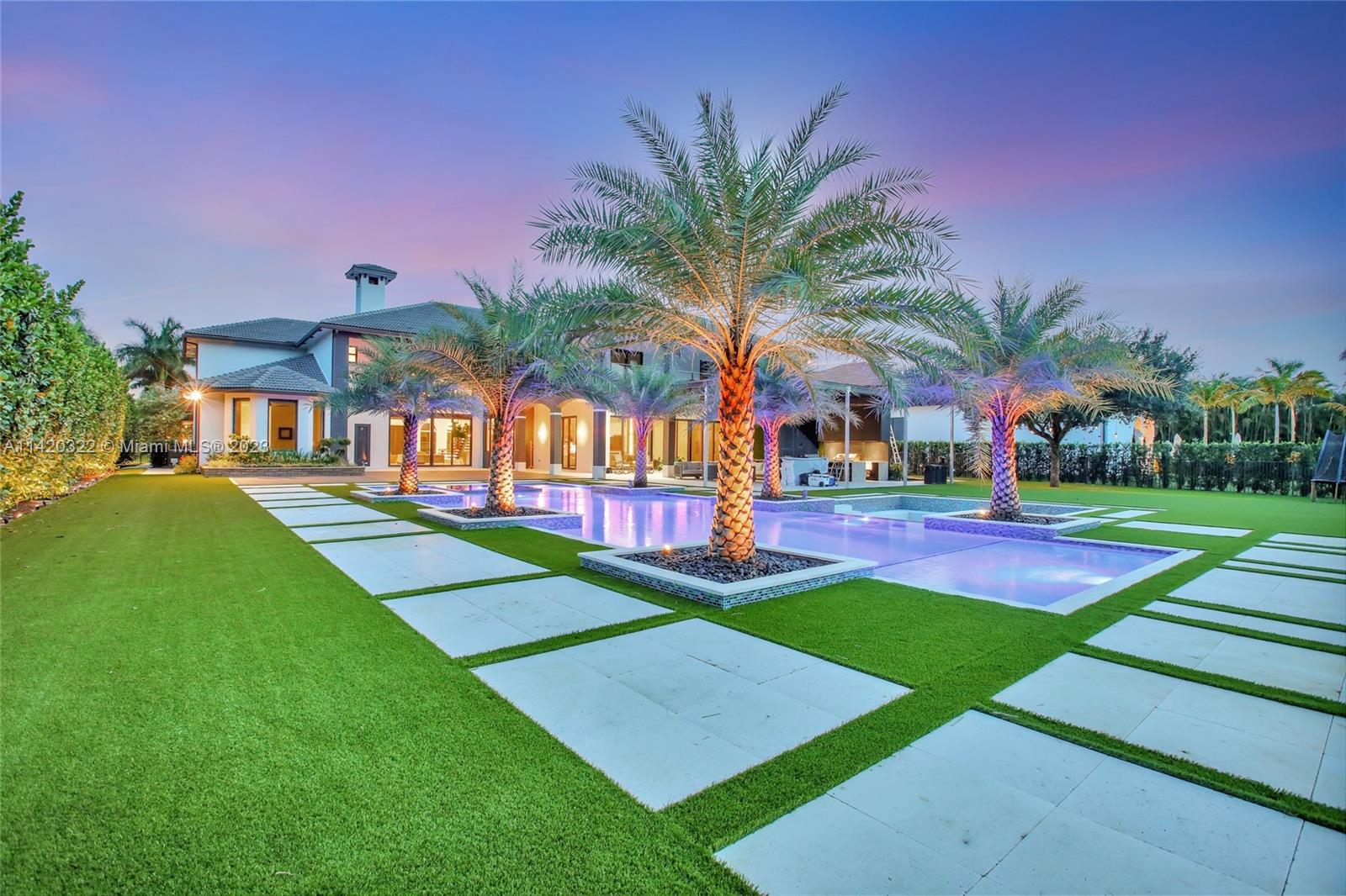 KAPOK GROVE ESTATES - Residential