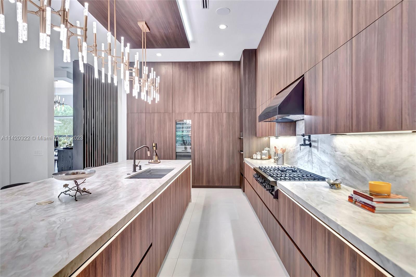 KAPOK GROVE ESTATES - Residential