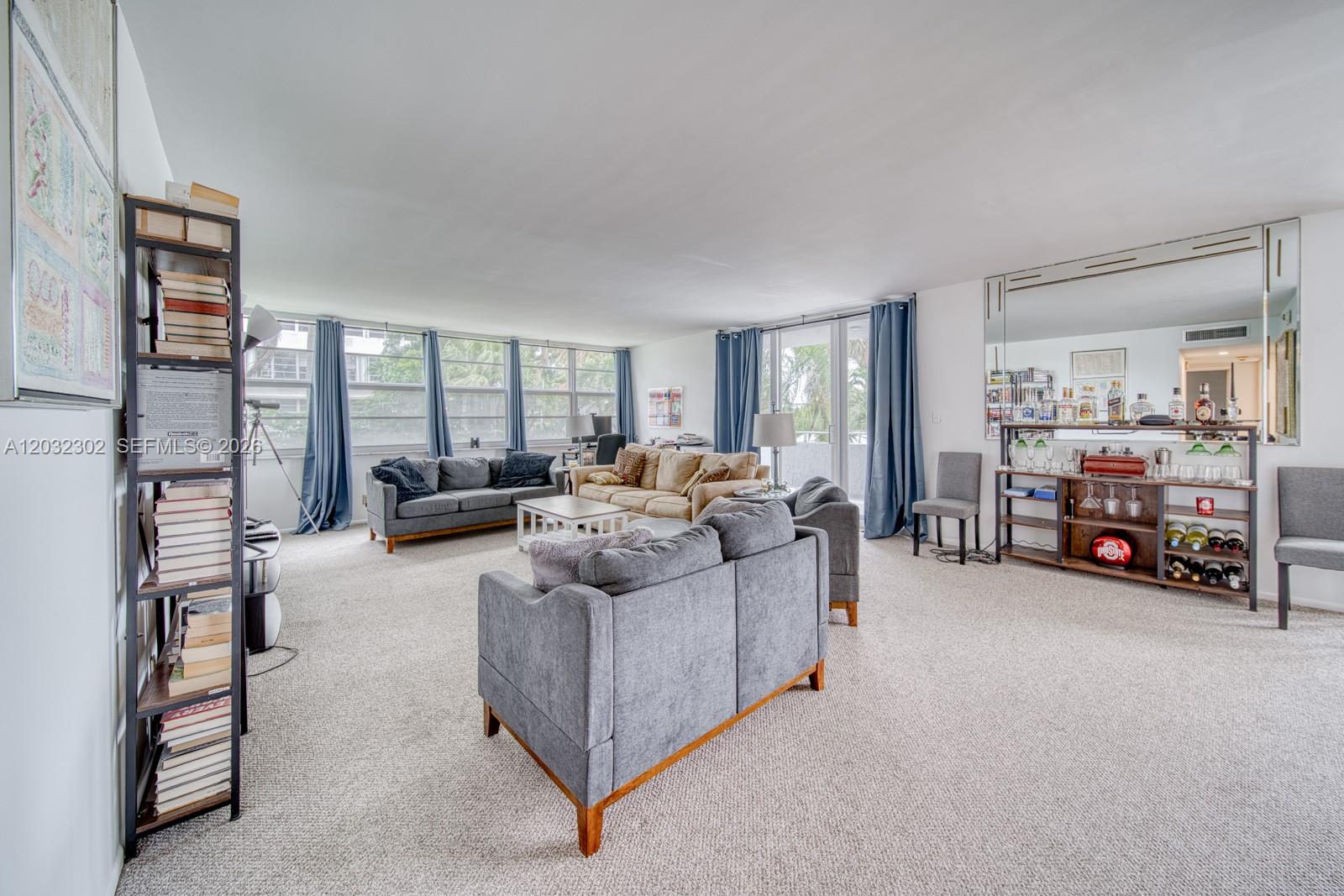 EAST POINT TOWERS CONDO - Residential