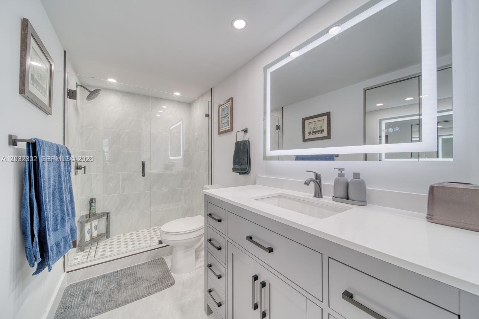 EAST POINT TOWERS CONDO - Residential