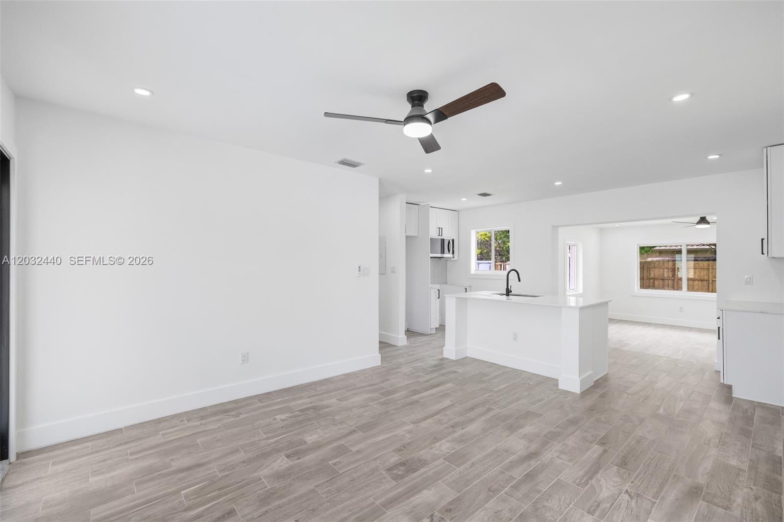 RICMAR HEIGHTS - Residential