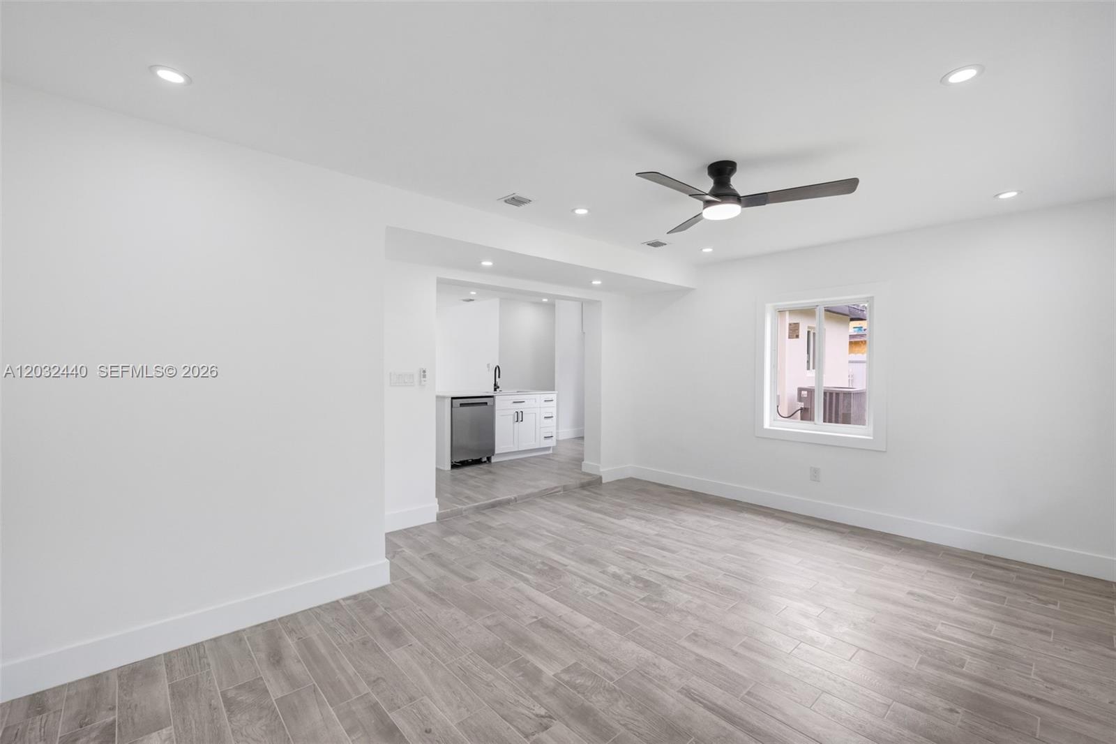 RICMAR HEIGHTS - Residential