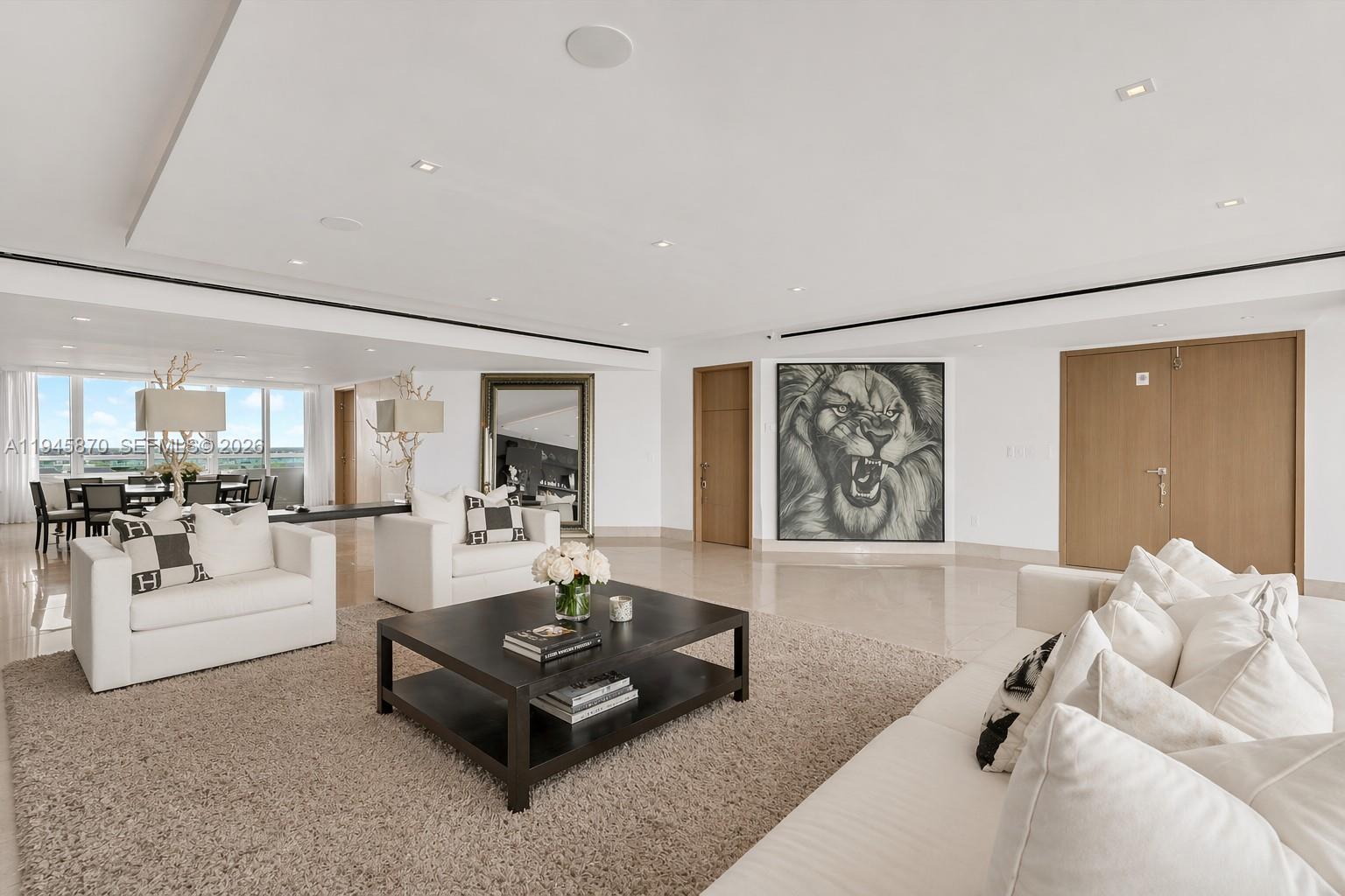 SANTA MARIA CONDO - Residential