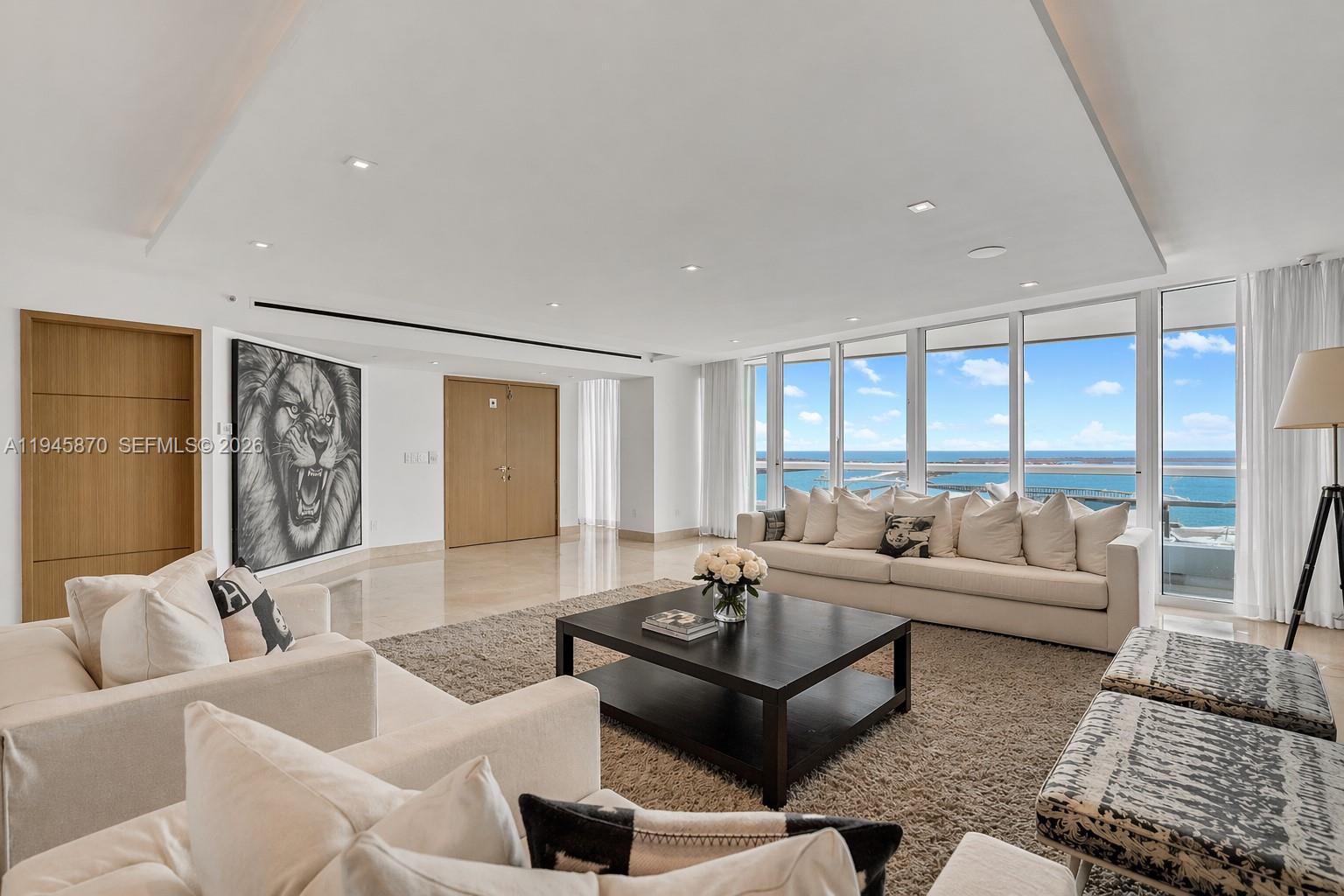 SANTA MARIA CONDO - Residential