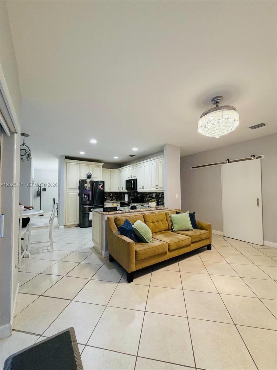 MILON VENTURE - Residential Lease