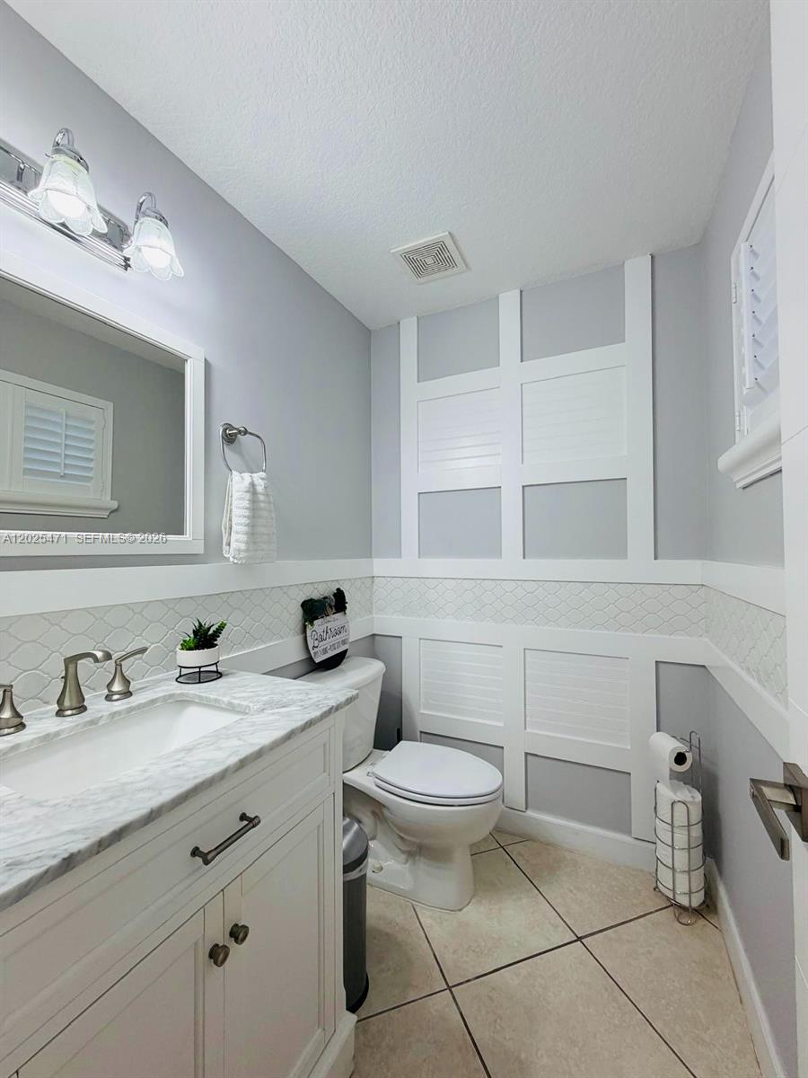 MILON VENTURE - Residential Lease