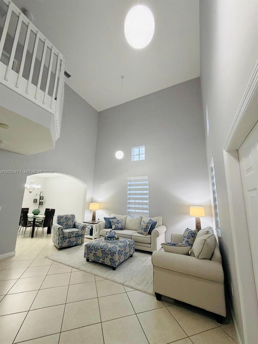 MILON VENTURE - Residential Lease