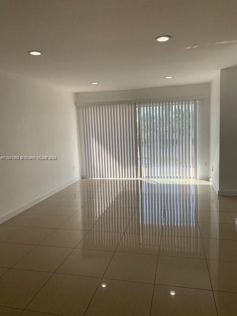DORAL GARDENS CONDO - Residential Lease