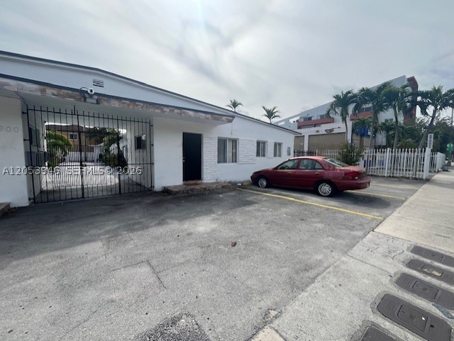 CENTRAL PARK - Residential Lease