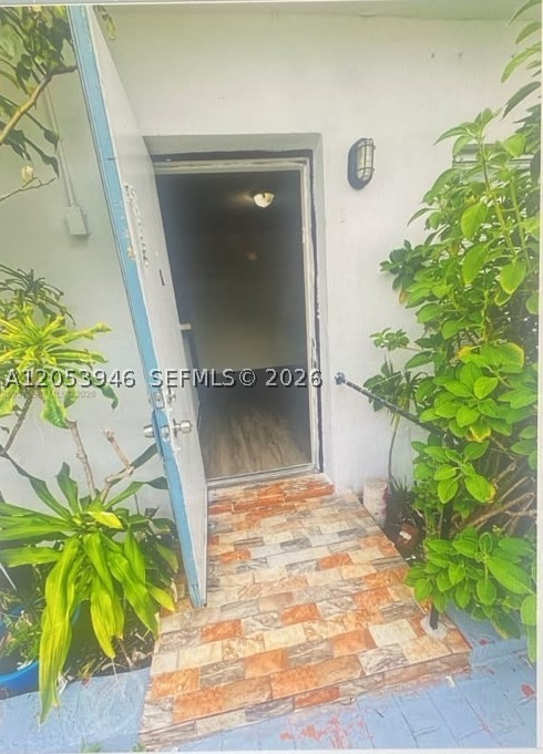 CENTRAL PARK - Residential Lease