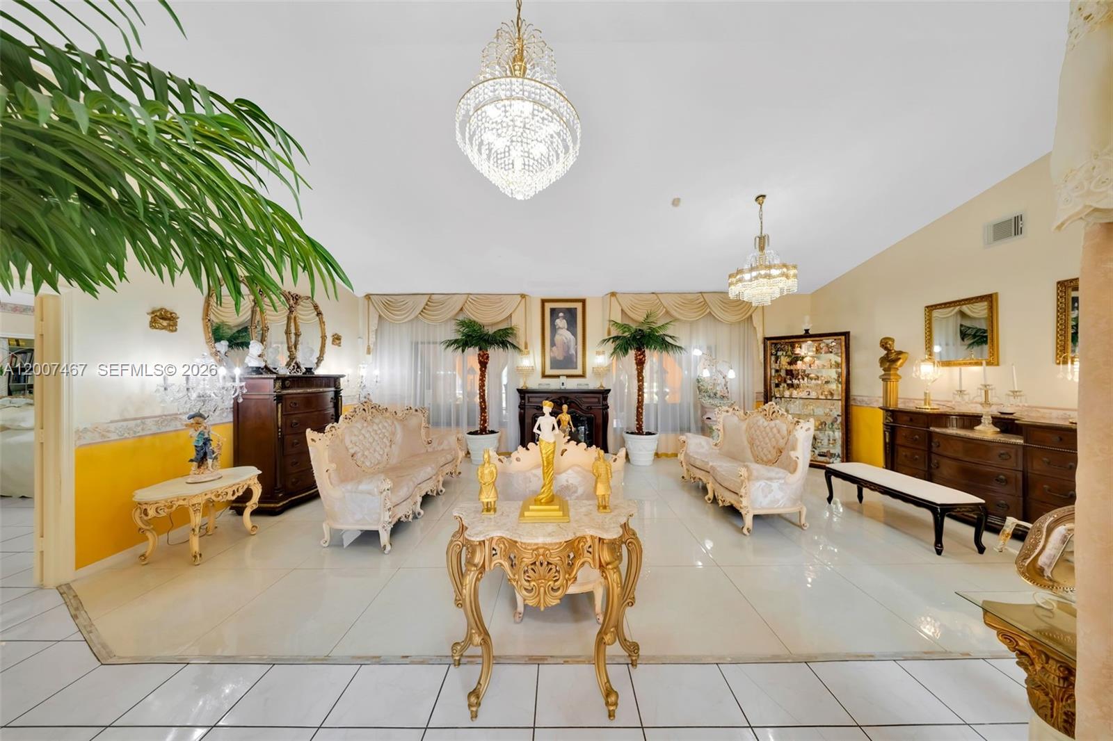 BISCAYNE BEST - Residential