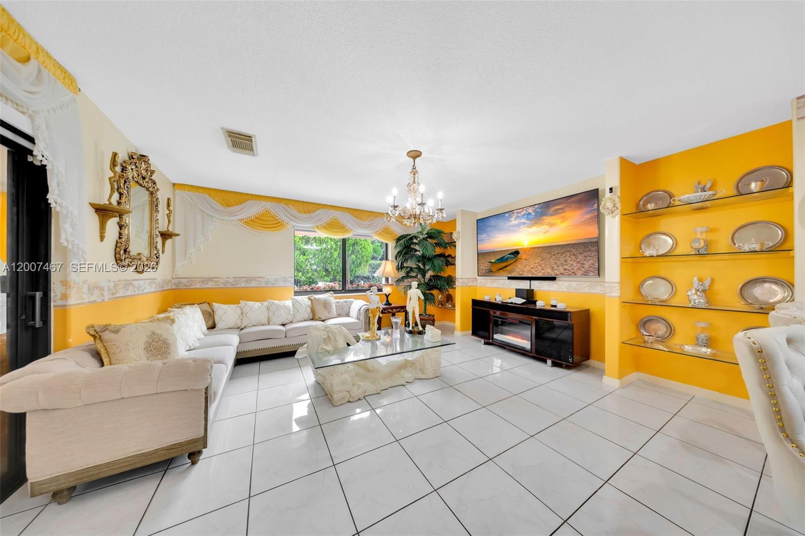 BISCAYNE BEST - Residential