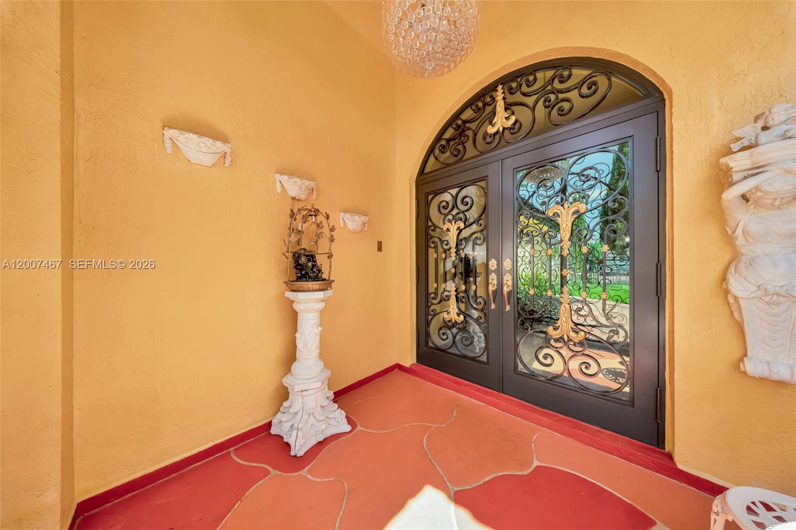 BISCAYNE BEST - Residential