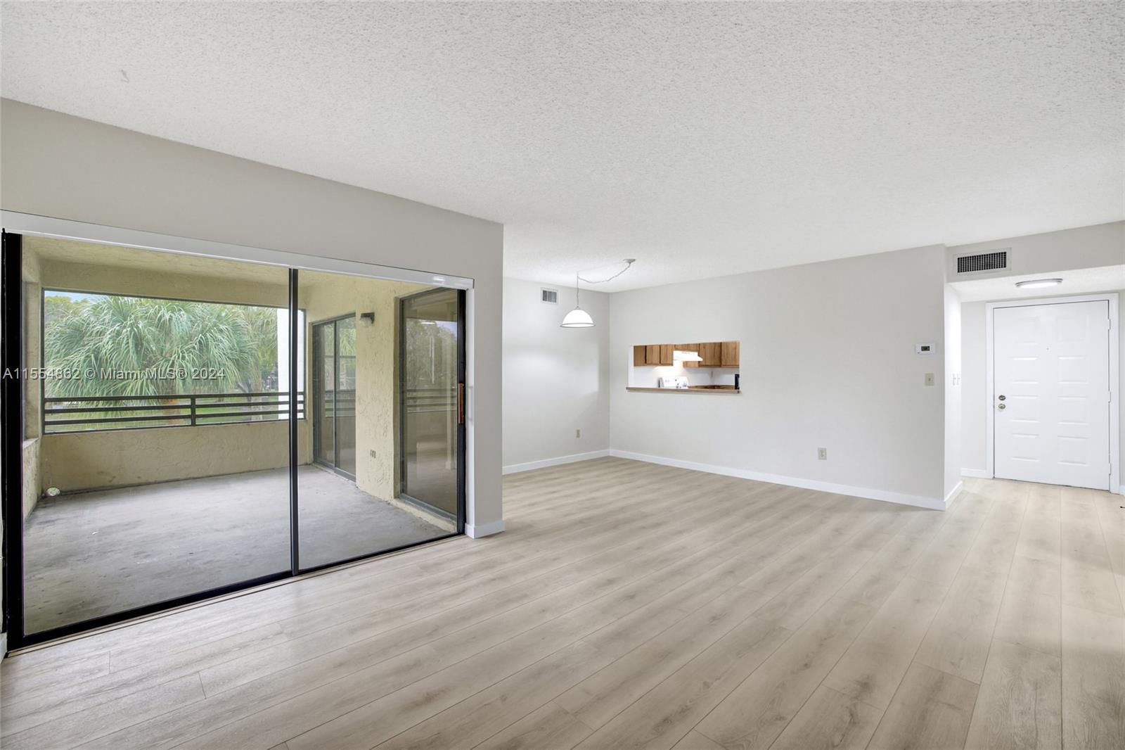 PIERPOINTE EAST - Residential Lease