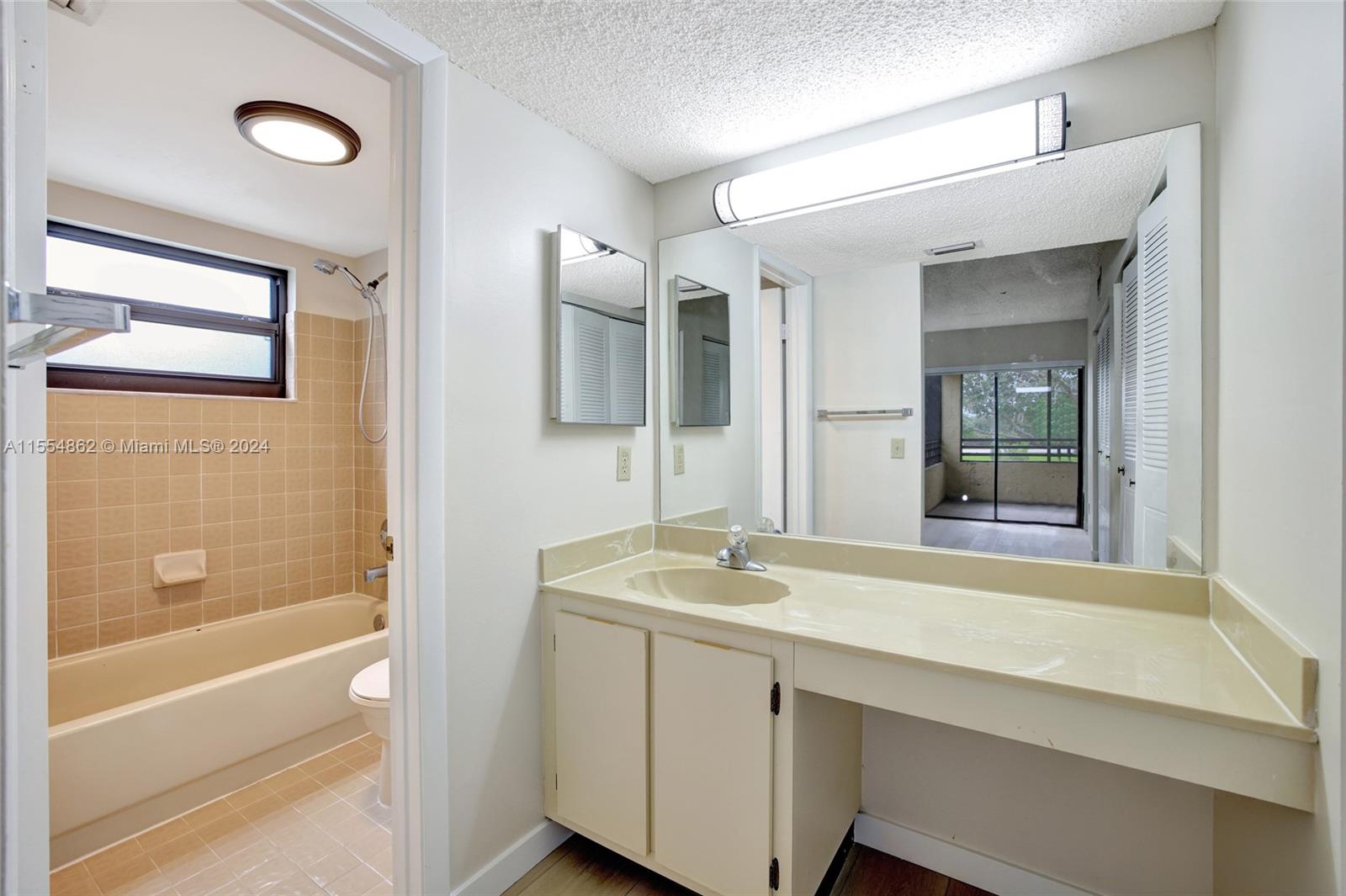 PIERPOINTE EAST - Residential Lease