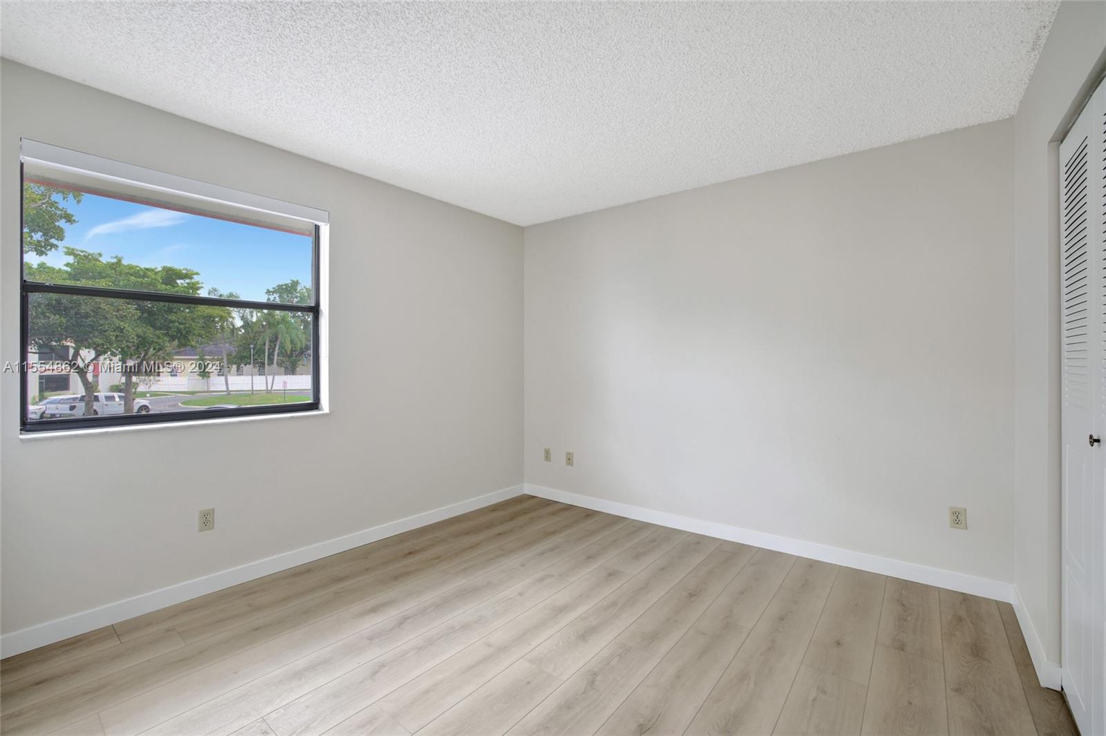 PIERPOINTE EAST - Residential Lease