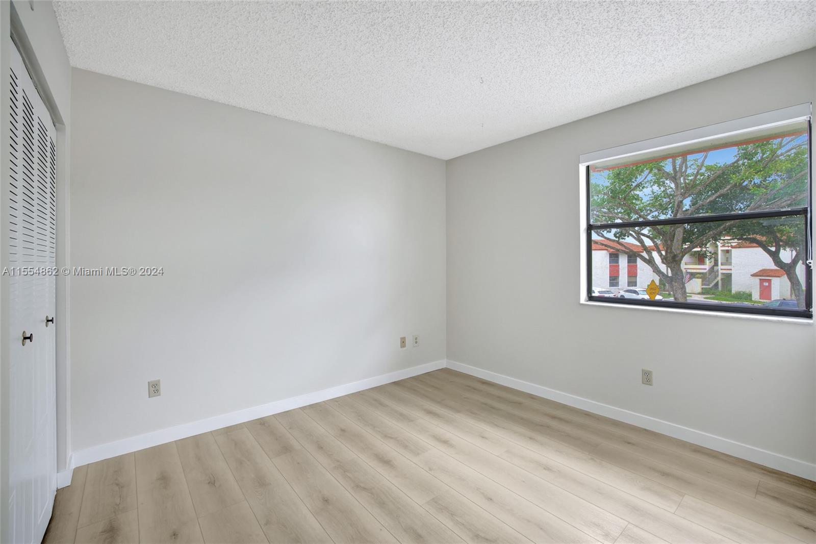 PIERPOINTE EAST - Residential Lease