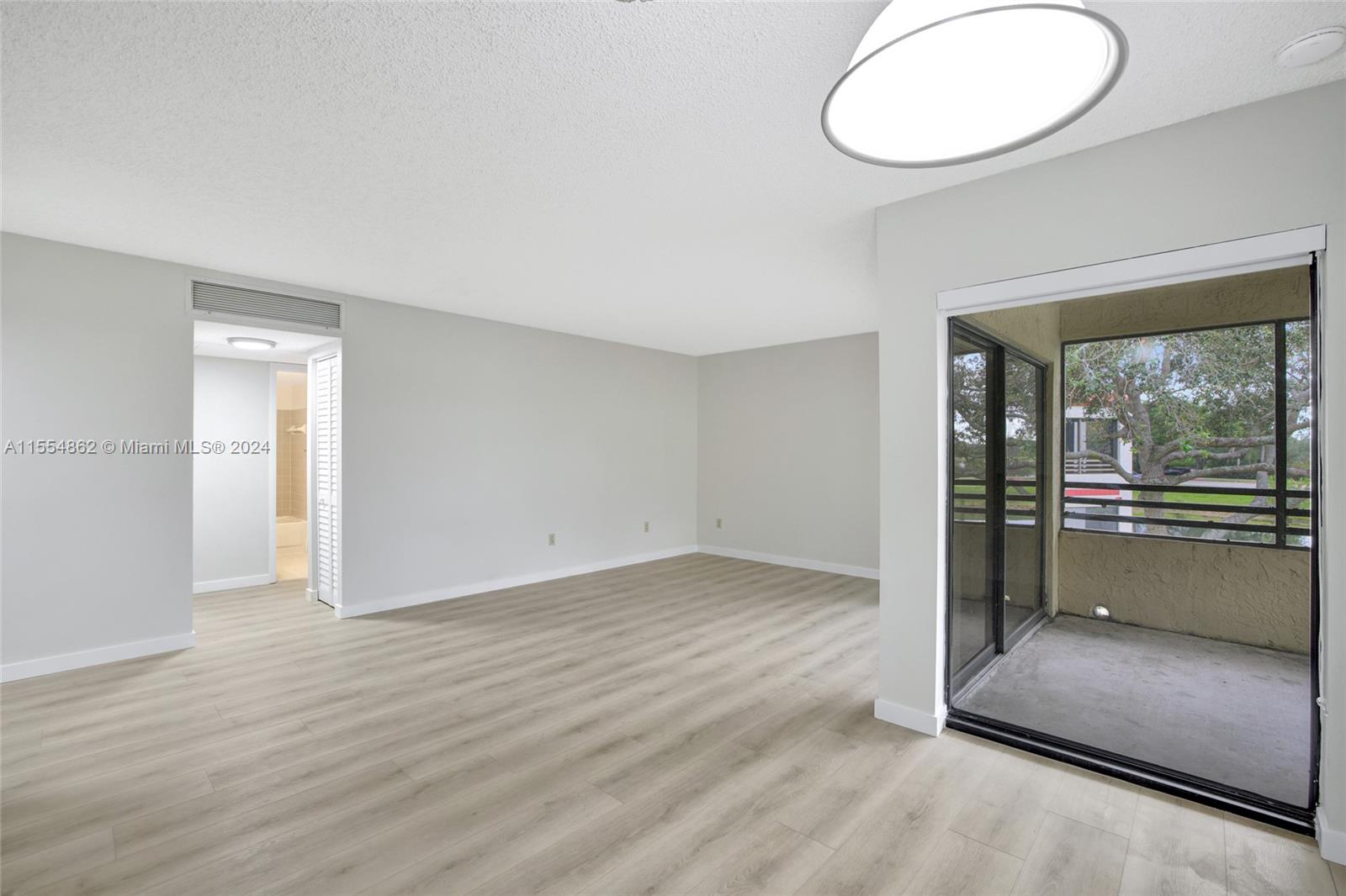 PIERPOINTE EAST - Residential Lease
