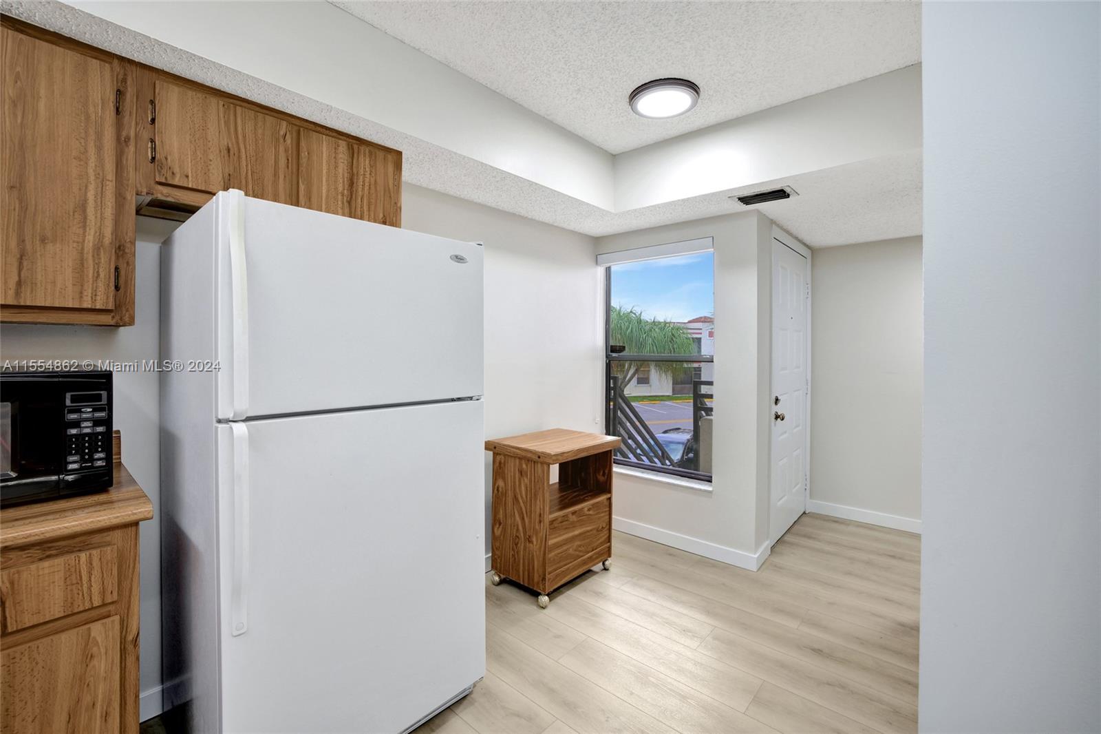 PIERPOINTE EAST - Residential Lease