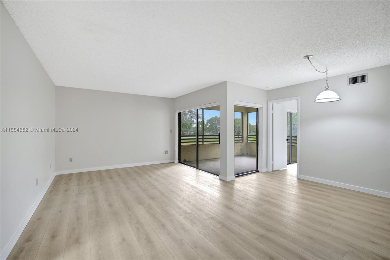 PIERPOINTE EAST - Residential Lease