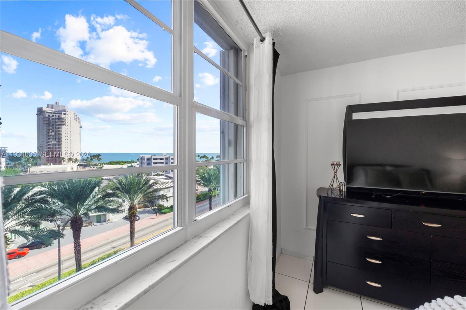 AQUASOL CONDO - Residential