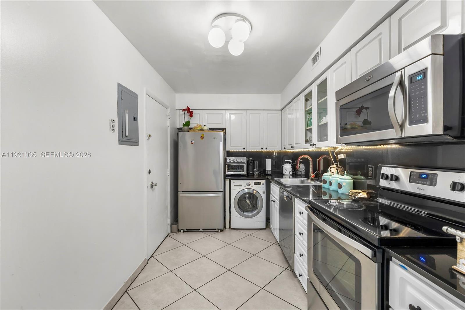AQUASOL CONDO - Residential