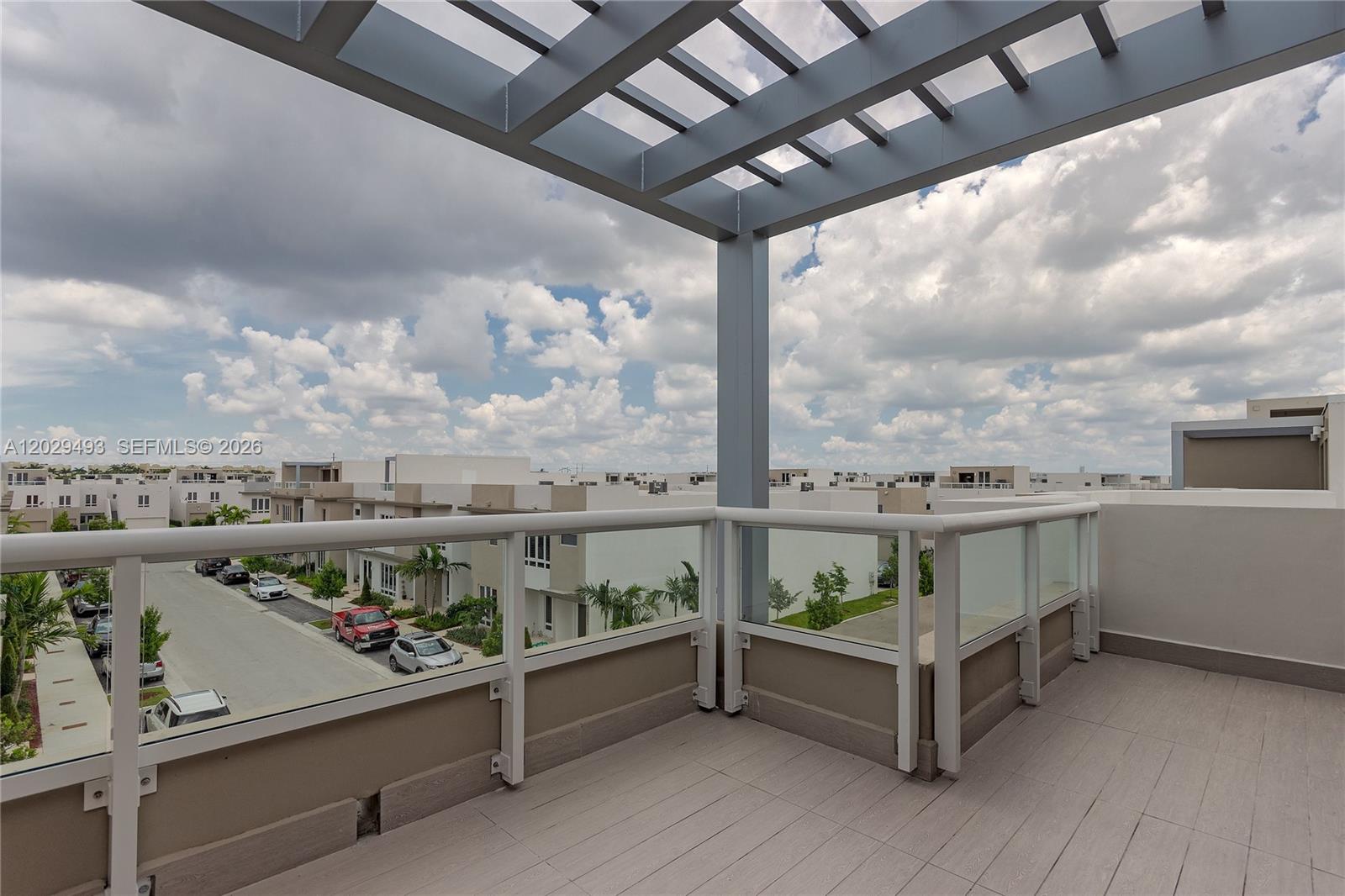 LANDMARK AT DORAL - Residential