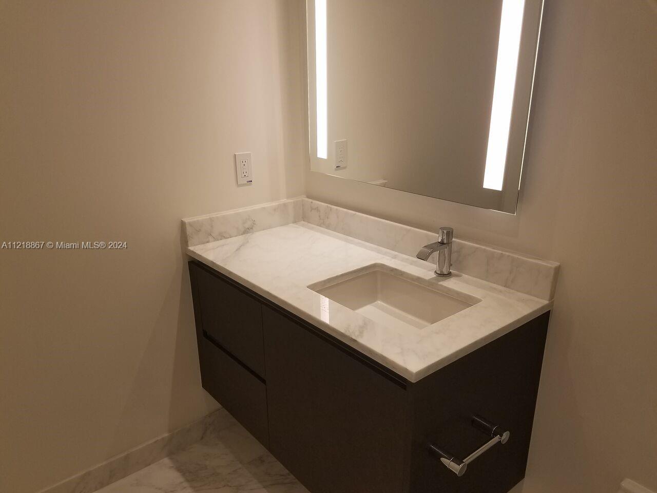ECHO BRICKELL CONDO - Residential