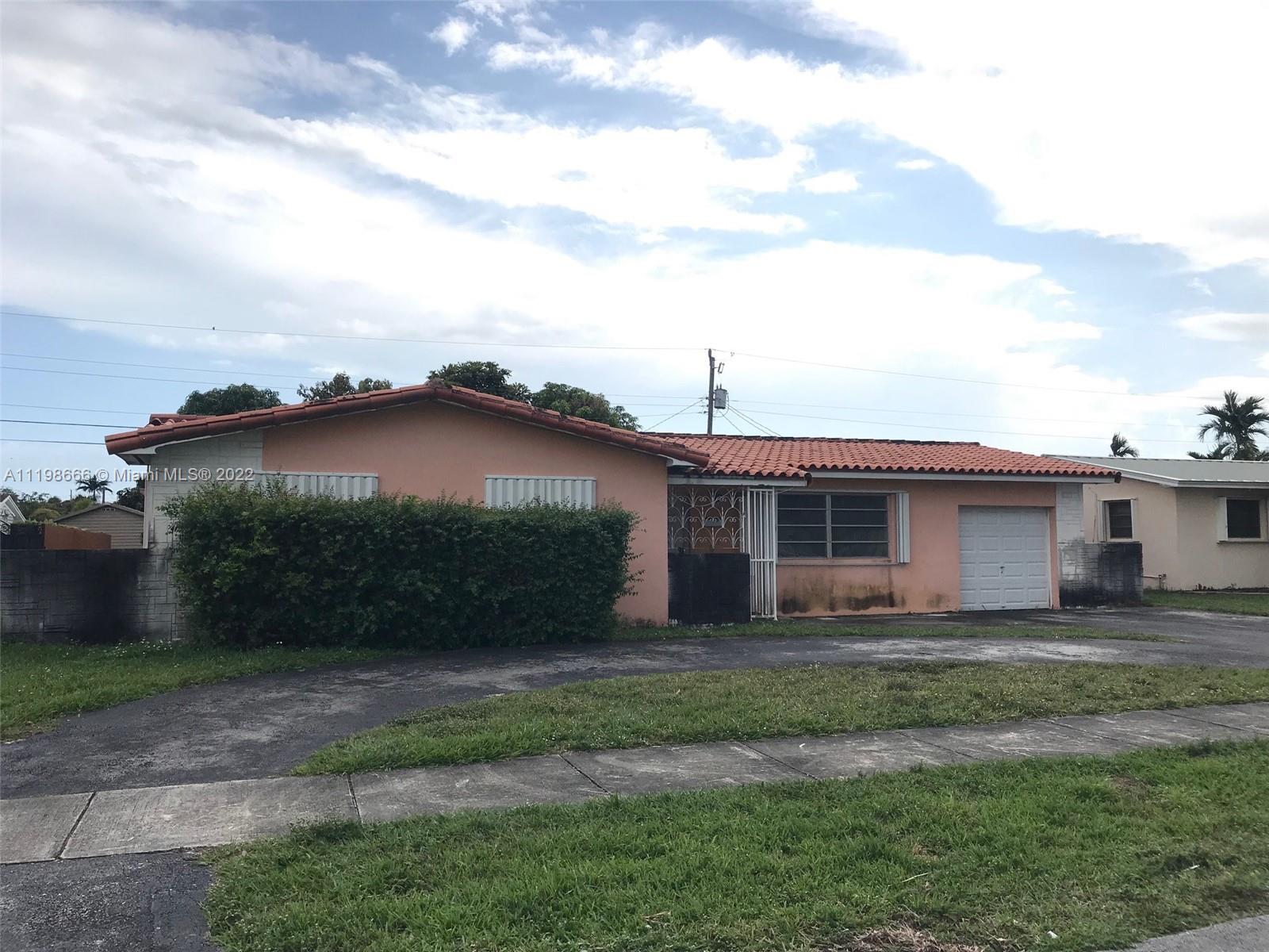 CORAL PK EST SEC 6 - Residential