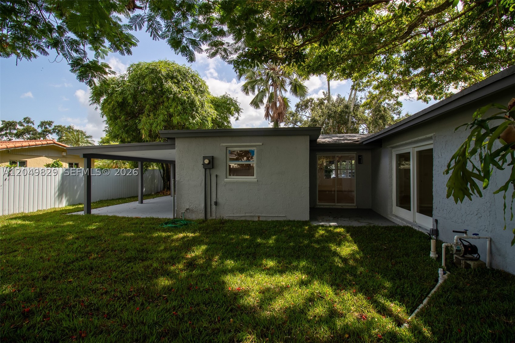 SCHOOL HOUSE SUB - Residential