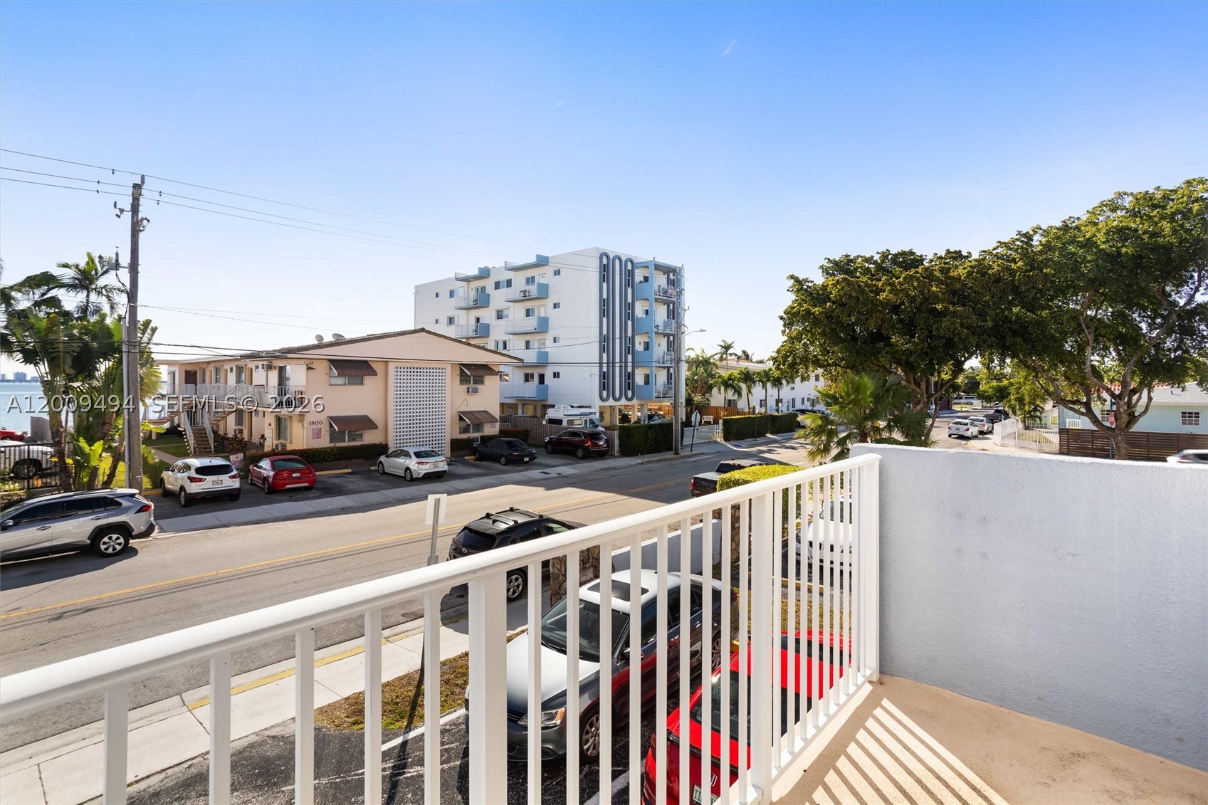 NORTH BAY VILLAS CONDO - Residential