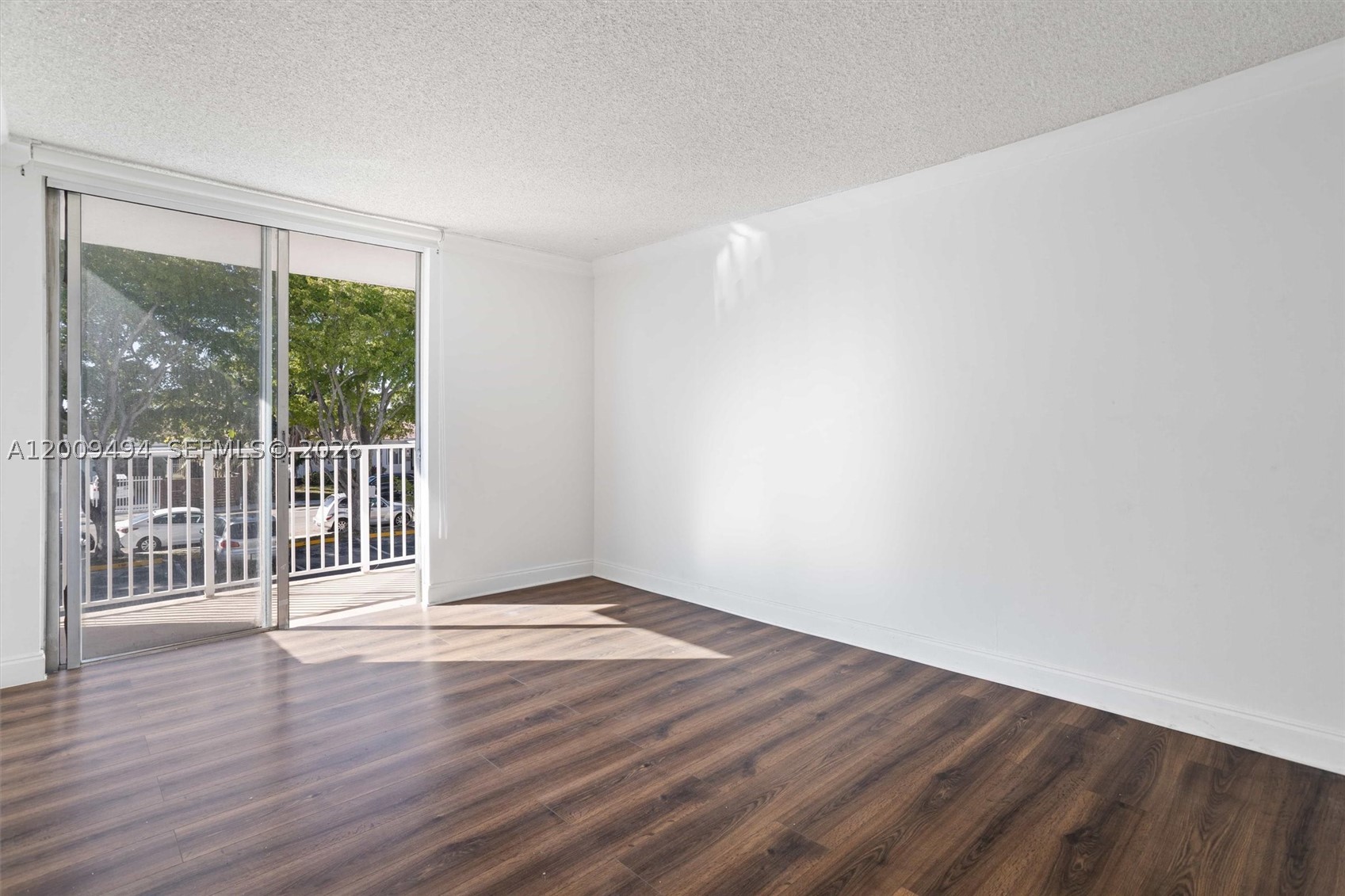 NORTH BAY VILLAS CONDO - Residential