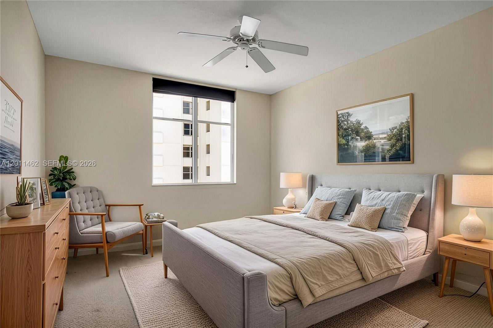 THE VISTAS CONDO - Residential