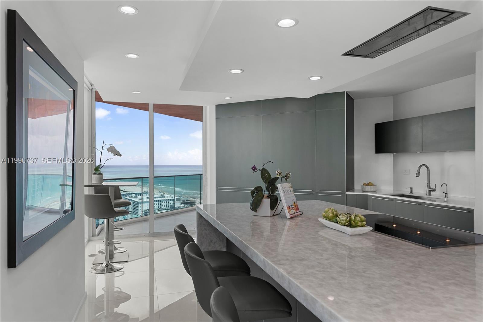 PORTOFINO TOWER CONDO - Residential