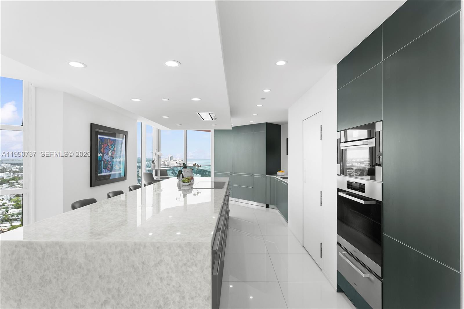 PORTOFINO TOWER CONDO - Residential