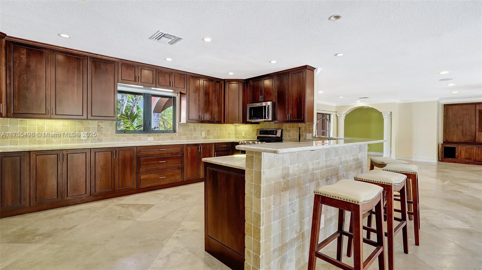 Coral Isles 15-68 B - Residential