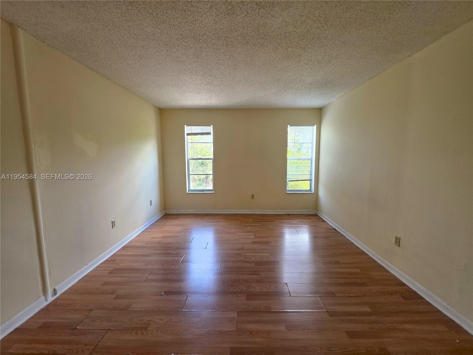 BROOKFIELD SQUARE CONDO - Residential